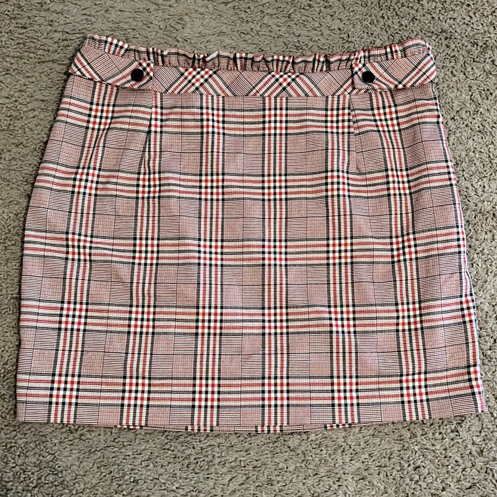 Express plaid skirt with buttons, size XL